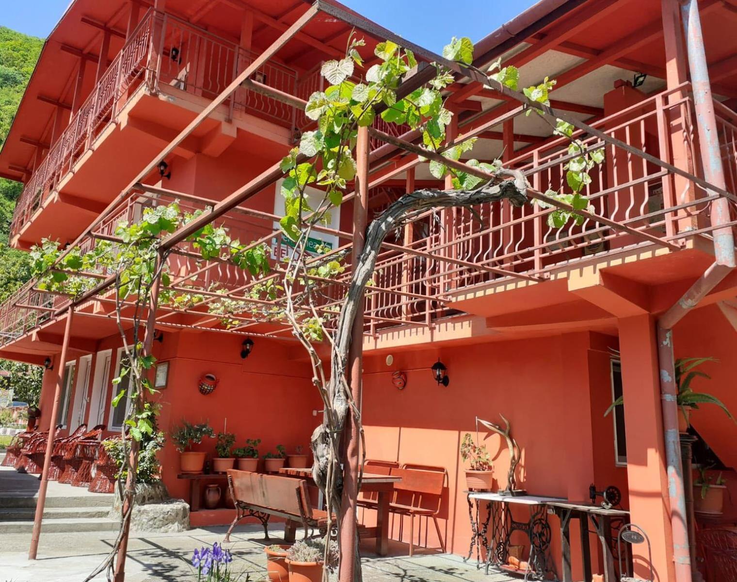 Pensiunea Belladonna Băile Herculane Exterior photo