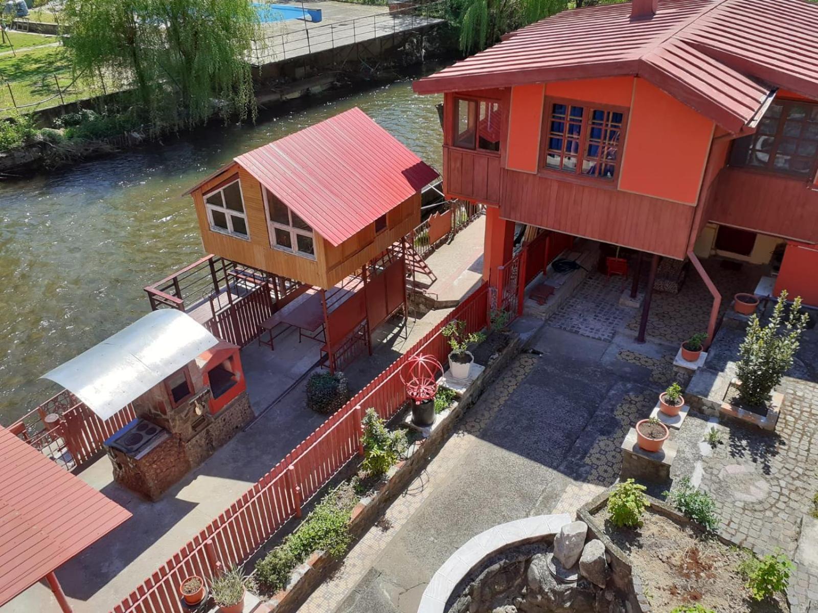 Pensiunea Belladonna Băile Herculane Exterior photo